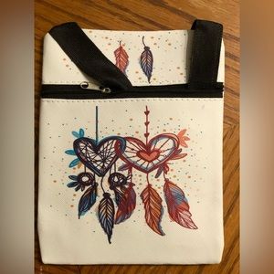 Small Wipeable Plastic Satchel Heart Shaped Dream Catcher Print